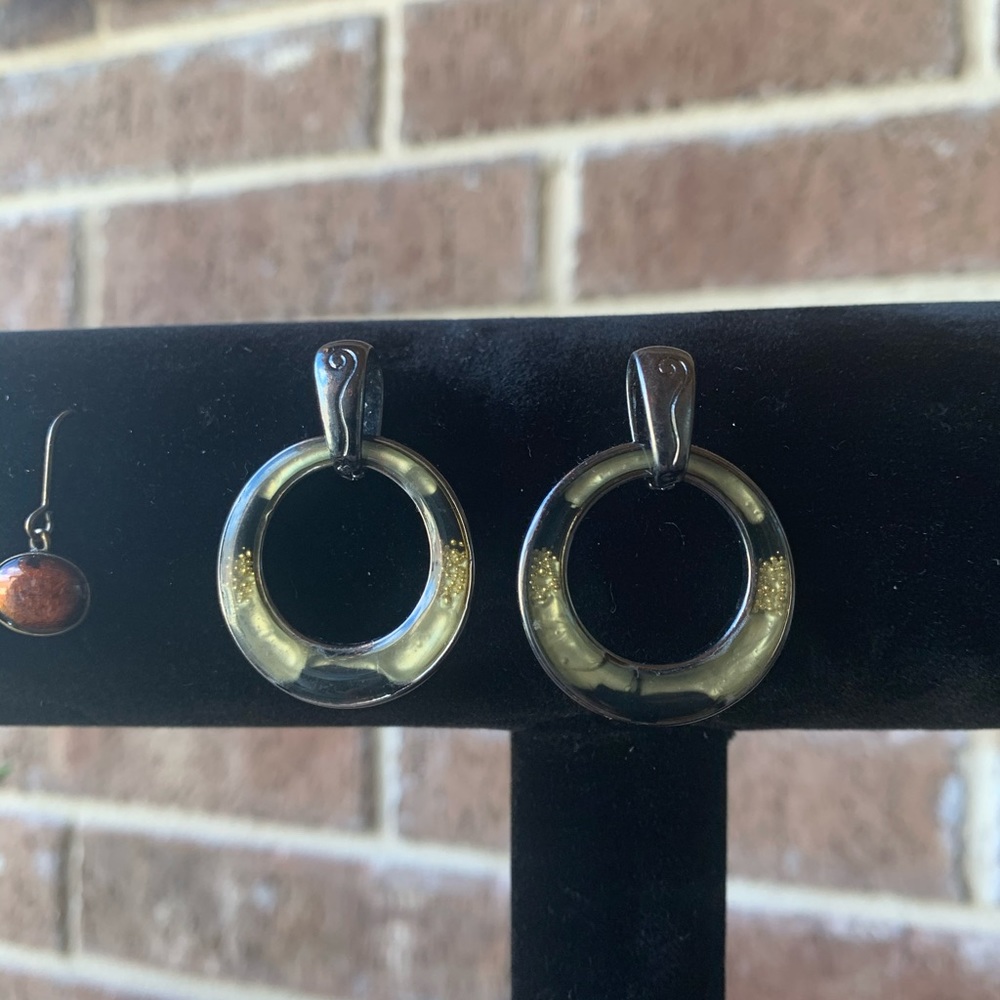 Ladies earrings